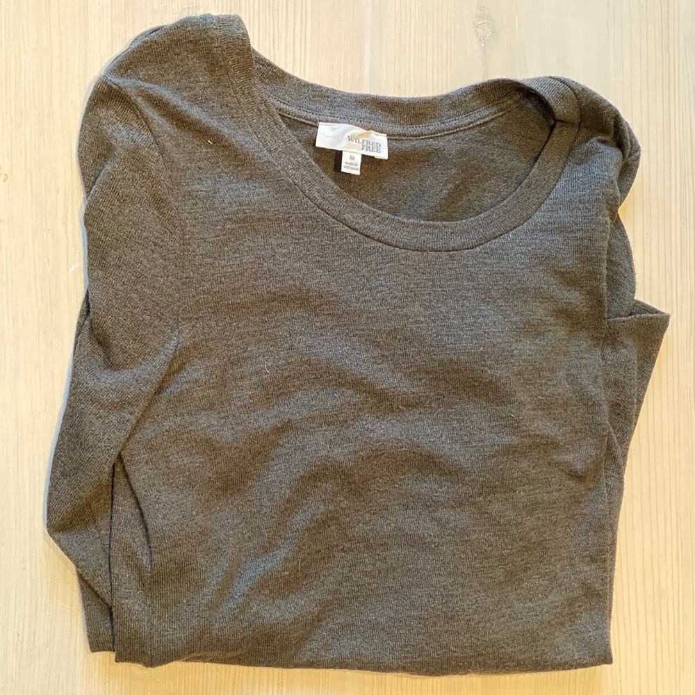 Wilfred Light Crew Neck Sweater